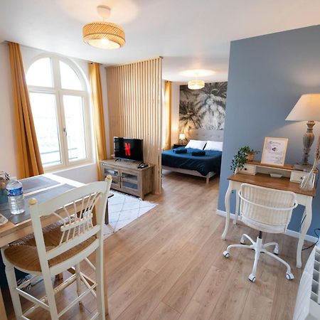 Le Cosy & Boise De Pontoise Leilighet Eksteriør bilde